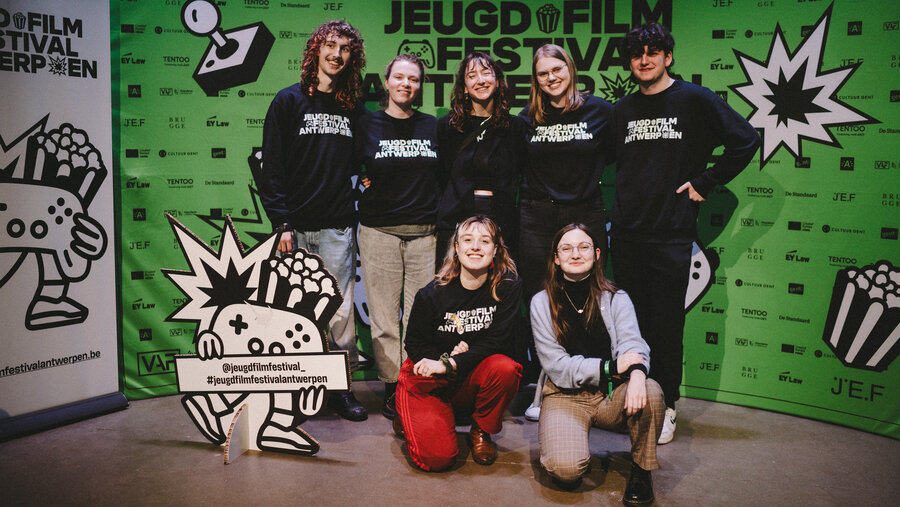 foto jeugdfilmfestival stagiairs programmatoren vrijwilligers